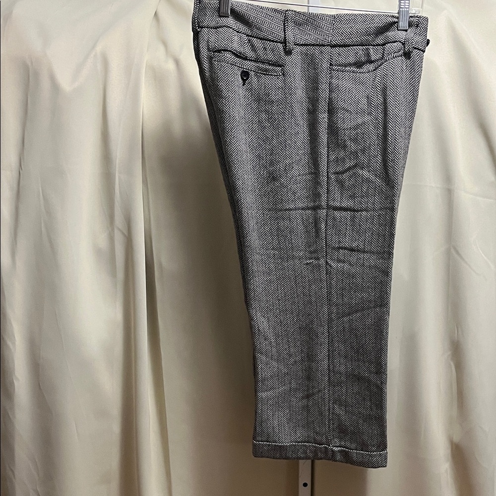 George Women's herringbone Capris slacks